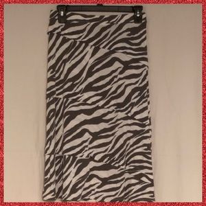 I •N•C Concepts Skirt